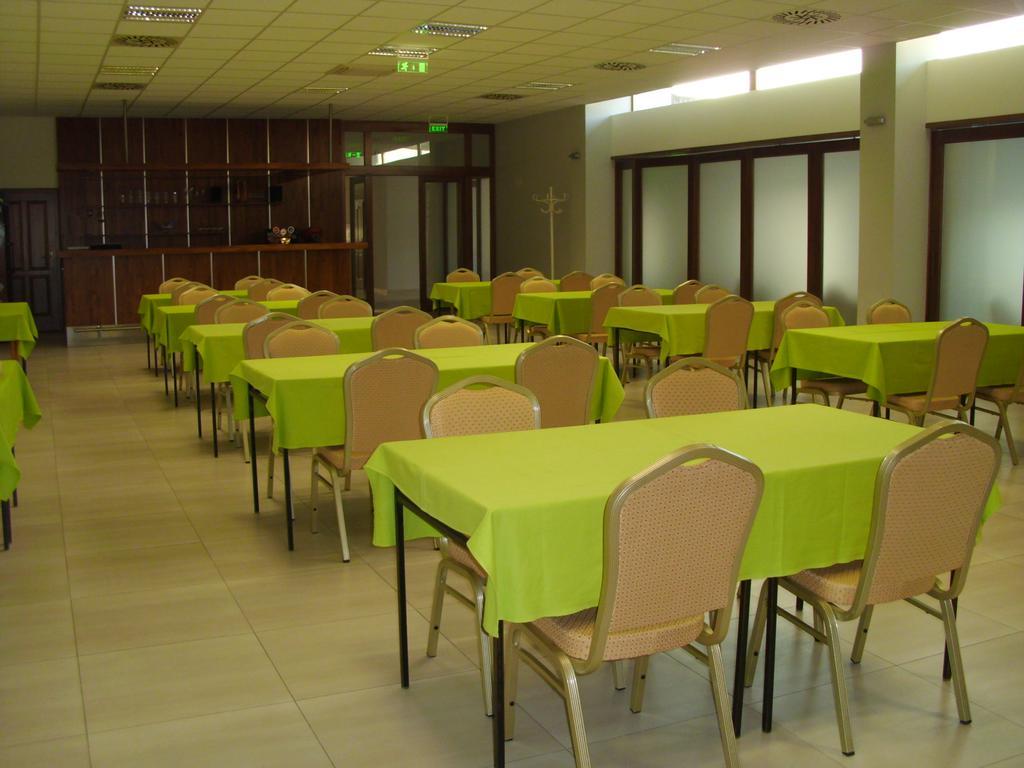 Guest House Mladost Prešov Eksteriør billede