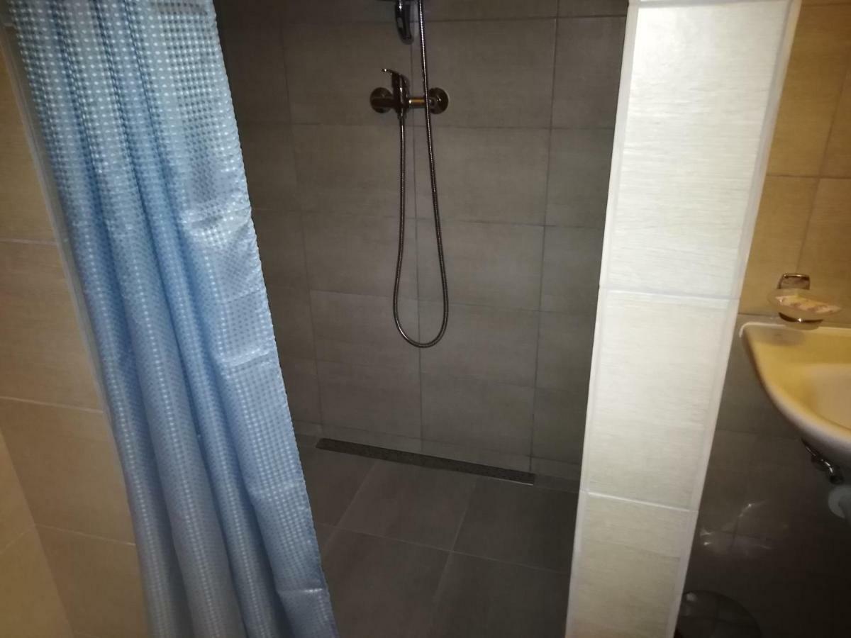 Guest House Mladost Prešov Eksteriør billede